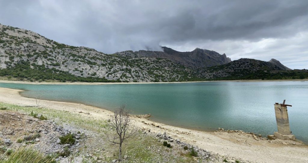 embalse de cuber